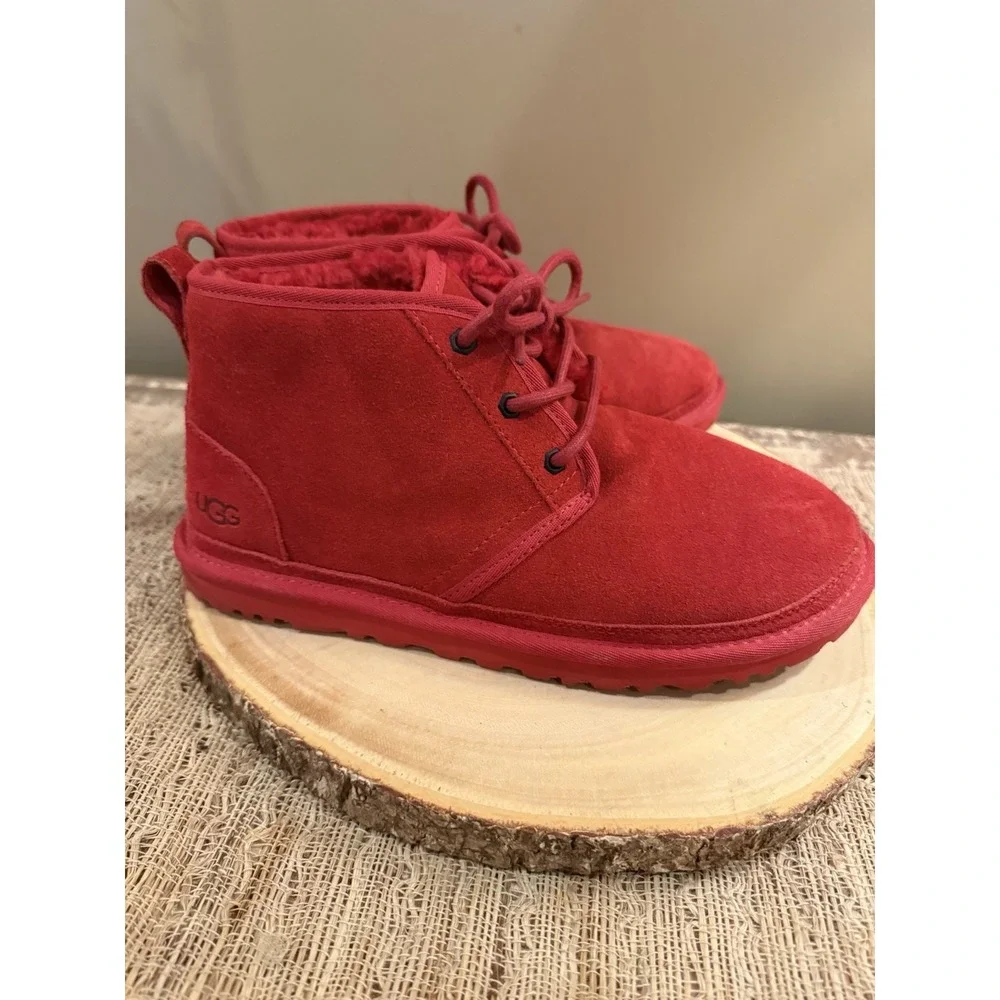N/A ugg women